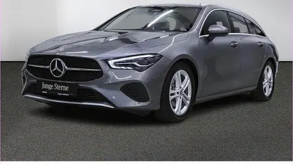 Gebraucht Mercedes CLA180 Shooting Brake 136 PS (100 kW) 2024 Lack mountaingrau Kombi