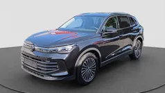 Deep black Gebraucht 2024 VW Tiguan Elegance SUV | 41.540 € (Etwas zu teuer)