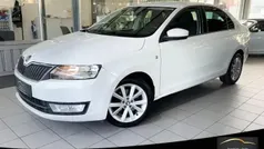 Schwarz Gebraucht 2014 Skoda Rapid Drive Limousine | 8.480 € (Fairer Preis)