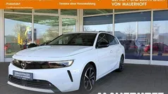 Weiß Gebraucht 2023 Opel Astra Kombi | 25.990 € (Guter Preis)