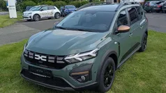 Safarigrüngrau Neu 2025 Dacia Jogger Extreme Van / Kleinbus | 22.690 € (Fairer Preis)