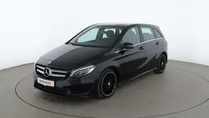 Gebraucht Mercedes B180 AMG line 122 PS (89 kW) 2015 Schwarz Van / Kleinbus