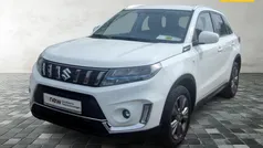 Weiss Gebraucht 2024 Suzuki Vitara Comfort SUV | 20.997 € (Fairer Preis)