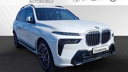 Gebraucht BMW X7 M Sport 352 PS (258 kW) 2025 Mineralweiß metallic SUV