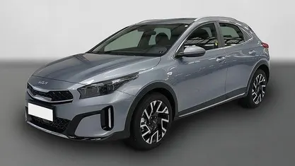 Lunarsilber metallic Neu 2025 Kia XCeed Comfort SUV | 28.300 € (Guter Preis)