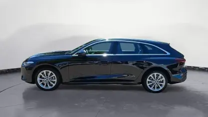 Gebraucht Audi A5 Basis 150 PS (110 kW) 2025 Schwarz Kombi