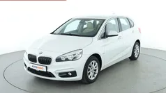 Weiß Gebraucht 2016 BMW 218 Active Tourer Luxury Line Van / Kleinbus | 16.310 € (Fairer Preis)