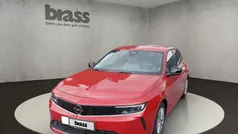 Chili rot/kardio rot Gebraucht 2023 Opel Astra Elegance Limousine | 20.950 € (Superpreis)