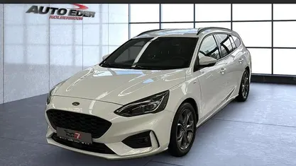 Frostweiß (weiß) Gebraucht 2021 Ford Focus ST-Line X Kombi | 19.880 € (Fairer Preis)