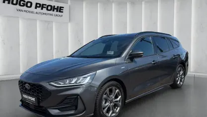 Gebraucht Ford Focus ST-Line X 155 PS (114 kW) 2025 Grau Kombi