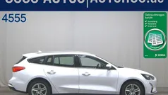 Weiß Gebraucht 2019 Ford Focus Cool & Connect Limousine | 7.980 € (Fairer Preis)