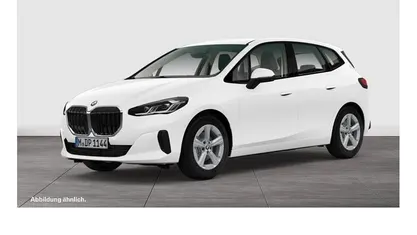 Gebraucht BMW 220 Active Tourer 163 PS (119 kW) 2025 Weiß Van / Kleinbus