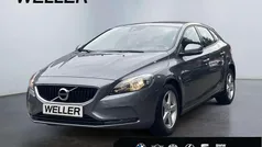 Grau Gebraucht 2018 Volvo V40 Kombi | 17.390 € (Fairer Preis)