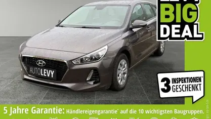 Gebraucht Hyundai i30 Select 101 PS (74 kW) 2018 Other Kombi