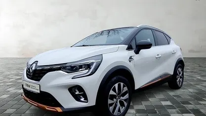 Gebraucht Renault Captur Intens 131 PS (96 kW) 2020 Alabasterweiß, dach schwarz SUV