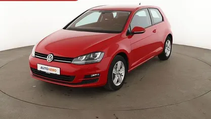 Gebraucht VW Golf VII Comfortline 86 PS (63 kW) 2017 Rot Limousine