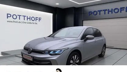 Silber Gebraucht 2024 VW Golf VIII Goal Limousine | 28.777 € (Guter Preis)
