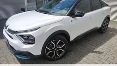 Lack weiss banquise/typ aussen Gebraucht 2022 Citroën e-C4 Shine Limousine | 19.440 € (Fairer Preis)