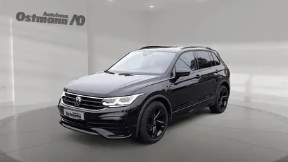Deep black perleffekt Gebraucht 2021 VW Tiguan R-line SUV | 27.690 € (Guter Preis)