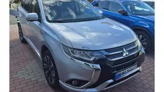 Gebraucht 2018 Mitsubishi Outlander P-HEV Plus SUV | 16.795 € (Etwas zu teuer)