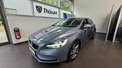 Blau Gebraucht 2017 Volvo V40 Kombi | 16.990 € (Etwas zu teuer)