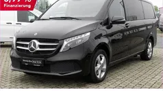 Schwarz Gebraucht 2023 Mercedes V250 Van / Kleinbus | 52.950 € (Guter Preis)