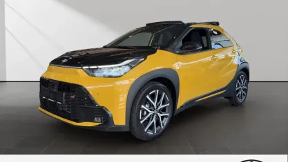 Neu Toyota Aygo X Sport 116 PS (85 kW) 2026 Gelb SUV