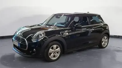 Gebraucht Mini Cooper 136 PS (100 kW) 2018 Schwarz Kleinwagen