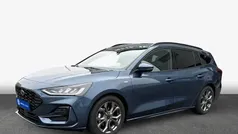 Chrome blue metallic Gebraucht 2023 Ford Focus ST-Line X Kombi | 22.980 € (Fairer Preis)