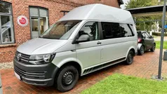 Silber (reflexsilber metallic / reflexsilber metallic) Gebraucht 2018 VW T6 Van | 32.990 €