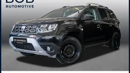Gebraucht Dacia Duster Celebration 116 PS (85 kW) 2020 Perlmuttschwarz met SUV