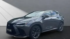 Grau Gebraucht 2022 Lexus NX450h+ E-FOUR SUV | 51.950 € (Fairer Preis)