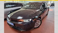 Lackierung schwarz perla nera/ Gebraucht 2024 Opel Astra Kombi | 22.880 € (Guter Preis)
