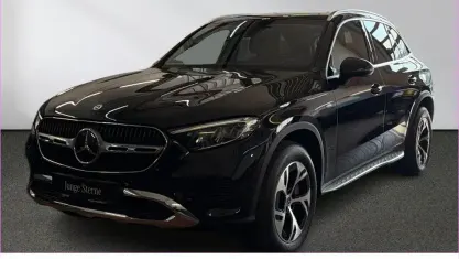 Second-hand Mercedes GLC300e Avantgarde 333 CP (244 kW) 2025 Negru SUV
