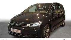 Gebraucht 2025 VW Touran R-line Van / Kleinbus | 40.770 € (Fairer Preis)