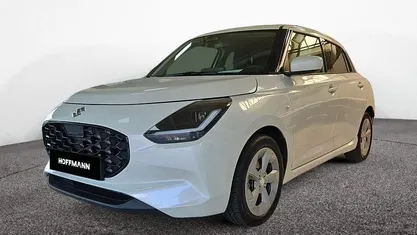 Pure white pearl metallic Gebraucht 2024 Suzuki Swift Comfort Kleinwagen | 16.929 € (Guter Preis)