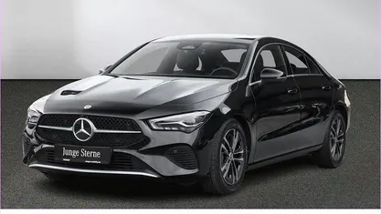 Gebraucht Mercedes CLA180 136 PS (100 kW) 2024 Limousine