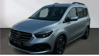 Gebraucht Mercedes T180 Progressive 116 PS (85 kW) 2024 Silber Van / Kleinbus