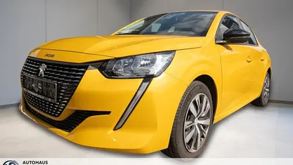 Gebraucht Peugeot 208 Active 101 PS (74 kW) 2024 Gelb Kleinwagen
