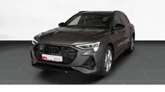 Grau Gebraucht 2024 Audi e-tron S-Line SUV | 84.990 € (Fairer Preis)