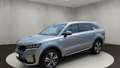 Stahlgrau Gebraucht 2024 Kia Sorento Platinum SUV | 44.780 € (Fairer Preis)