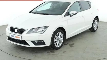 Gebraucht Seat Leon Style 131 PS (96 kW) 2019 Weiß Limousine
