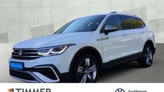 Weiß Gebraucht 2022 VW Tiguan Allspace Elegance SUV | 34.222 € (Fairer Preis)