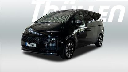 Używany Hyundai Staria Signature 224 KM (164 kW) 2025 Czarny Minivan