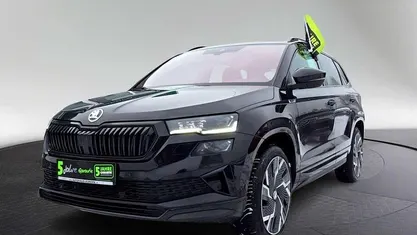 Schwarzmagic perleffekt Gebraucht 2022 Skoda Karoq SportLine SUV | 30.990 € (Fairer Preis)
