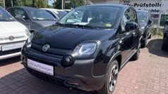 Schwarz Gebraucht 2023 Fiat Panda Cross Cross Kleinwagen | 12.990 € (Fairer Preis)
