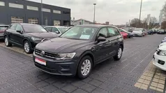 Uranograu Gebraucht 2018 VW Tiguan Trendline SUV | 22.940 € (Guter Preis)