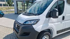 Weiß Gebraucht 2023 Fiat Ducato Easy Van | 31.490 € (Guter Preis)