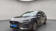 Grau Gebraucht 2024 Ford Focus ST-Line X Kombi | 26.940 € (Guter Preis)