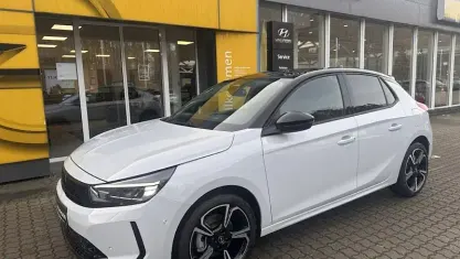 Gebraucht Opel Corsa 101 PS (74 kW) 2025 Weiß Kleinwagen
